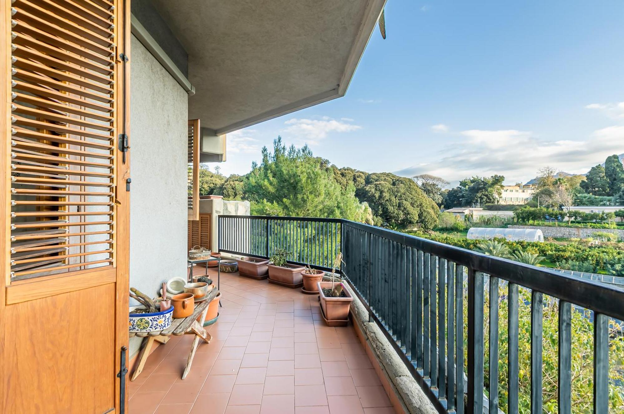 Palazzo Reale & Piazza Indipendenza Roomy Flat Palermo Zewnętrze zdjęcie