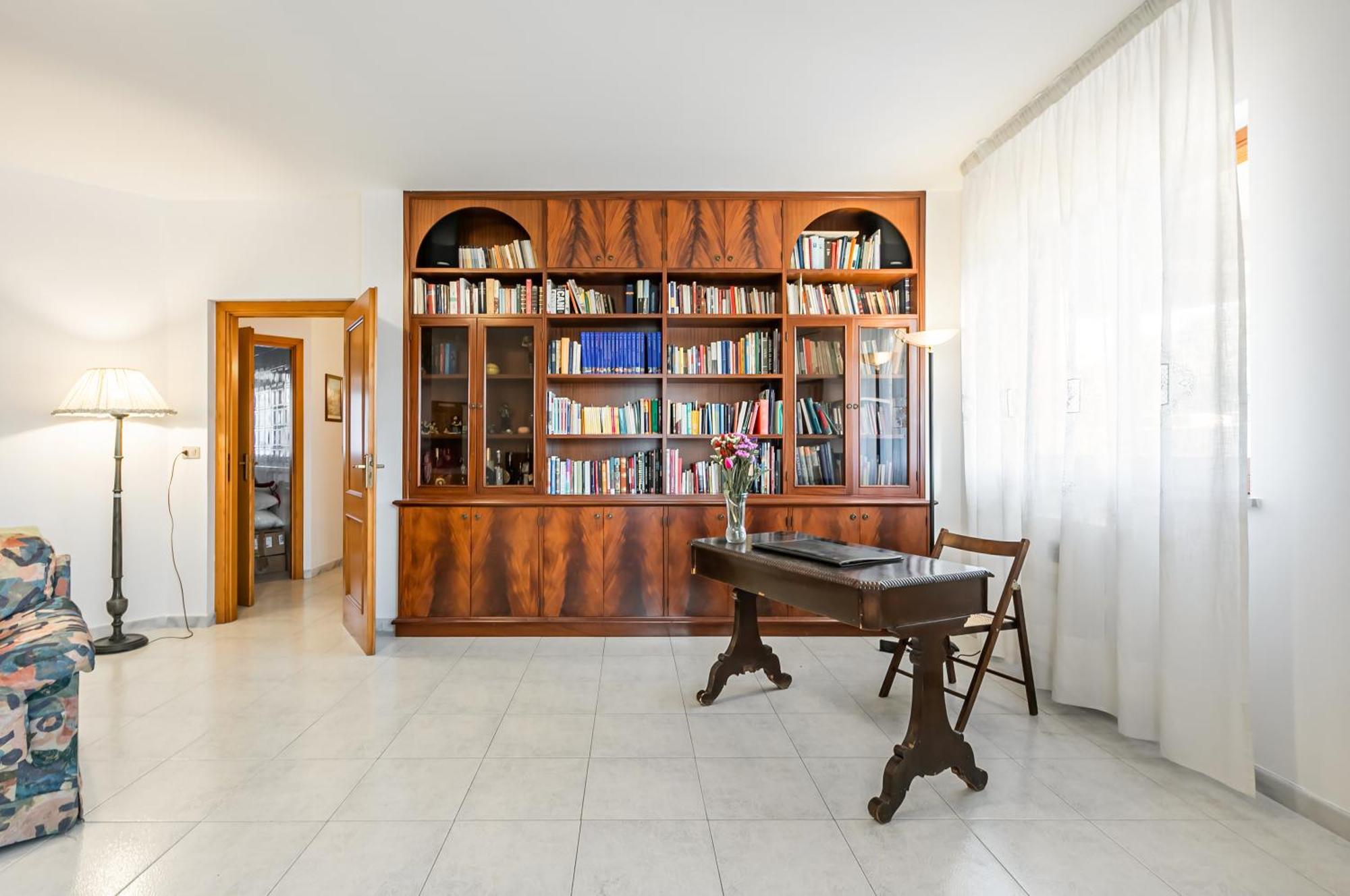 Palazzo Reale & Piazza Indipendenza Roomy Flat Palermo Zewnętrze zdjęcie