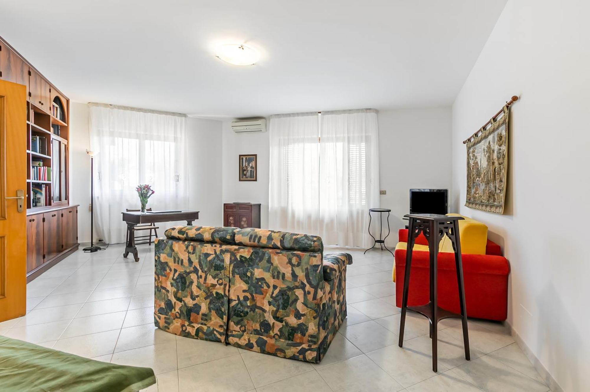 Palazzo Reale & Piazza Indipendenza Roomy Flat Palermo Zewnętrze zdjęcie